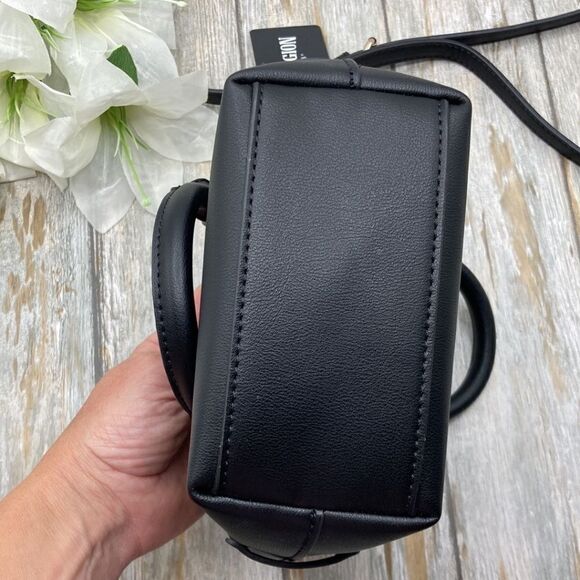 Women’s True Religion Small Black Crossbody Shoulder Bag Handbag Purse - Picture 7 of 14